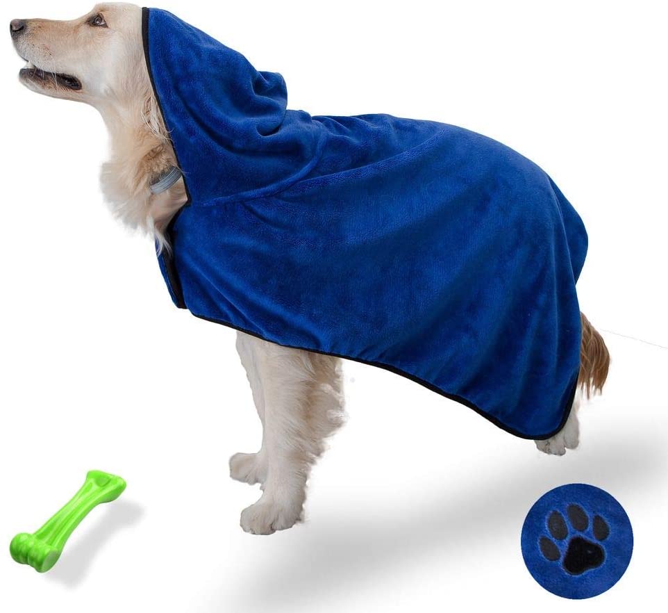  PETtyBourgeoisie Albornoz con Capucha para Perros con Correa Ajustable Y Juego De Toallas Gratis para La Pata | 4X Absorbente, 100% Microfibra, Capa De Secado para Mascotas |Small 