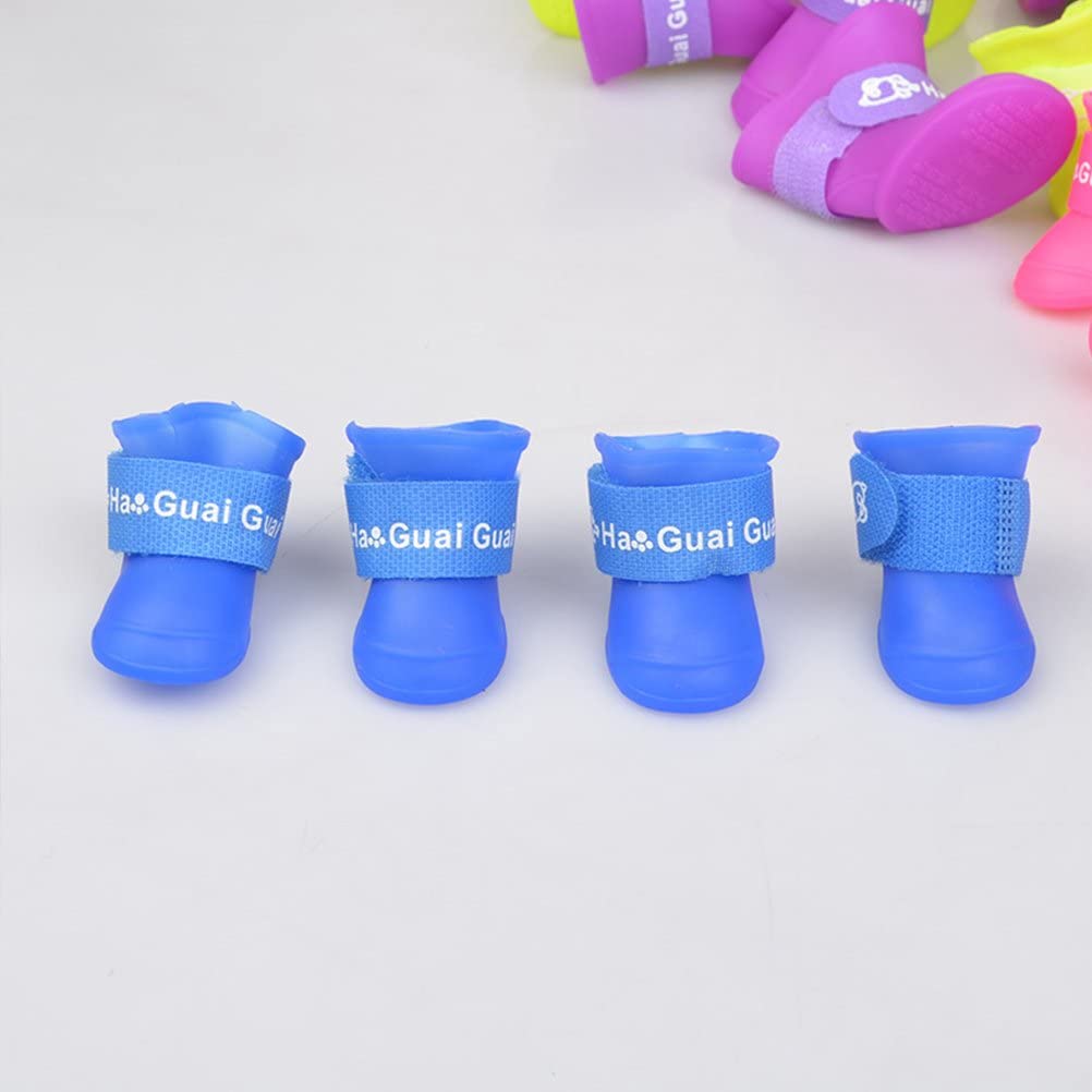  UEETEK Botas de lluvia para Perro mascota Colores dulces Zapatos de goma antideslizantes a prueba de agua para Pequeño perrito - Talla S (Azul) 