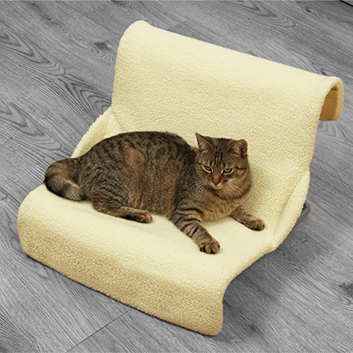 Cama para gatos de calidad de lujo Rosewood para montar sobre el radiador o sobre el suelo: cálida, cómoda y segura cama para gatos y gatitos, 71 cm (altura) x 35 cm (profundidad) x 42 cm (ancho), color crema