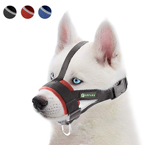 ILEPARK Bozal Suave para Perros Nylon Grandes Pequeños Medianos, Previene Mordidas, Ladridos y Que Mastiquen, Bozal Lazo Ajustable(L,Rojo)