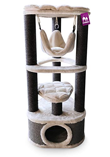 Petrebels Catharina 120 Royal Cream, Kings & Queens - Árbol rascador con 2 tumbonas, Cueva para Gatos y Hamaca para Gatos, en Forma de triángulo, 120 cm, Color Beige y Crema