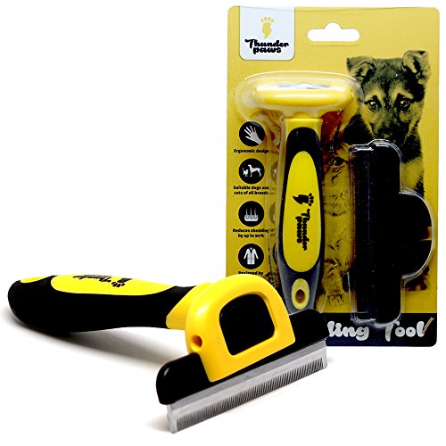 Thunderpaws Peine para Mascotas Profesional, Herramienta de Cuidado para Perros, D-Shedz para Razas de Perros, Gatos con Pelo Corto o Largo, pequeños, medianos y Grandes, de la Marca