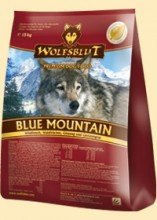 Wolf sangre Blue Mountain con Wild + Bosque Frutas en 15 kg