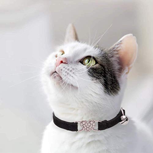 Collar de Gato con Campana y Colgante de Corazón de Cristal Brillante