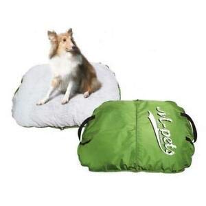 M-PETS Bilbao - Cama portátil Suave con Revestimiento de Piel Suave, Color Verde con Logotipo