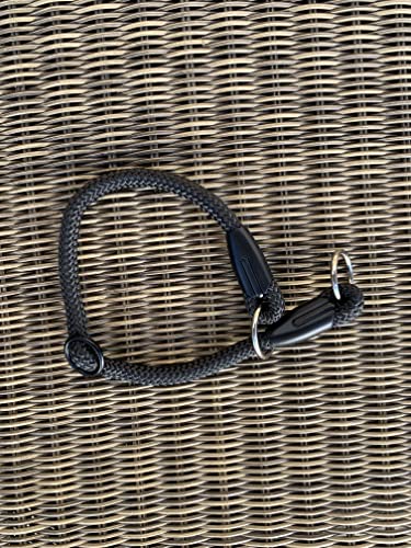 Collar para Perros Semiestragulador, Hecho en España, Ajustable Deslizante en Nylon Redondo, Antitirones y Resistente, Adiestramiento para Perros Pequeños, Medianos y Grandes. L 65CM