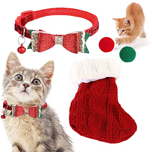 Jupsk 4 piezas de juguetes navideños para gatos, collar navideño para gatos con campana de pajarita, calcetines navideños para gatitos, bolas, campana, accesorios navideños para gatos y juguetes