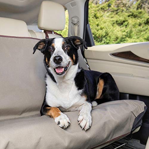 PetSafe Cubreasientos Trasero Happy Ride - Se Adapta a automóviles, Camiones, minivans y SUV - Protección a Prueba de Agua - Protector del Asiento de vehículo Duradero - Marrón Claro