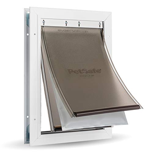 PetSafe - Puerta para perros y gatos de Aluminio para Condiciones Climáticas Extremas, 3 Solapas contra Corrientes de Aire, Aluminio, Solapa Aislante,2 Opciones de Bloqueo, Panel de Bloqueo - L