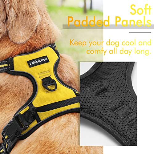 rabbitgoo Arnes Perro Grande Mediano Pequeño Arnés Pecho Antitirones Perros Coche con Lineas Reflectantes Cómodo Transpirable Chaleco Acolchado Ajustable para Adiesreamiento Correr S Amarillo