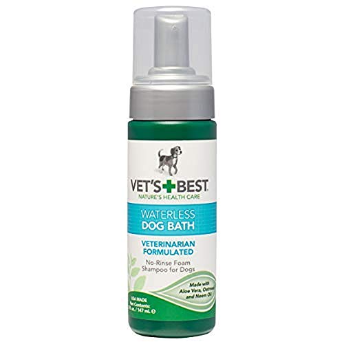 Vet's Best Baño de Perro sin Agua | No Enjuague Champú Seco para Perros | Fórmula Natural Refresca el Revestido y controla el Olor Entre baños 147 ml