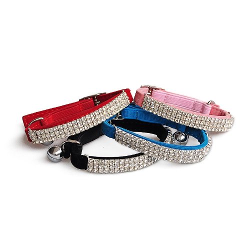 CHUKCHI Collar para gato, de terciopelo suave, diseño de brillantes con cascabel