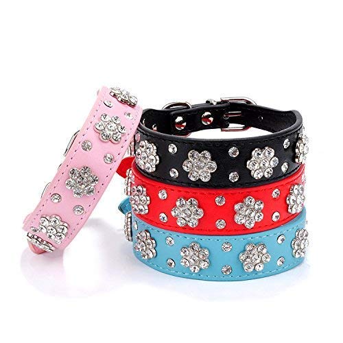 Ericotry - Collar ajustable para perros de mascotas con diamantes de imitación de flores, de piel sintética con tachuelas para perros medianos (rosa)