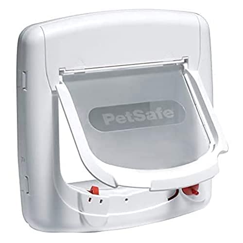 PetSafe Staywell Deluxe - Puerta para Gatos con Sistema de Bloqueo de 4 Posiciones, Gatera de Entrada y Salida - Collar con Llave Magnética - Fácil de Instalar - Blanco