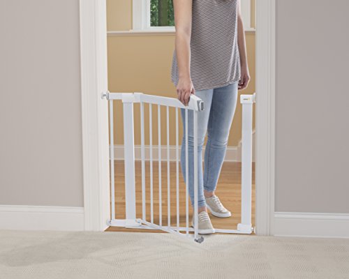 Safety 1st Flat step Barrera escalera para niños y mascotas, Puerta de seguridad con Barra inferior muy delgada reduce el riesgo de tropiezos, 73-80 cm sin extensiones, Metal, color blanco